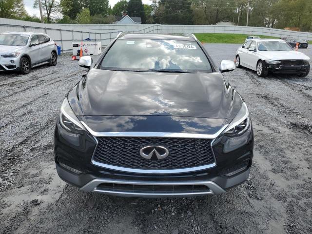 SJKCH5CR8HA029889 Infiniti QX30 BASE