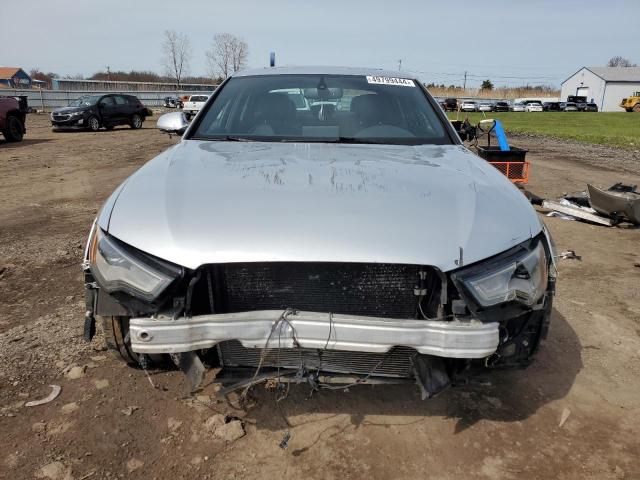WAUGFAFCXFN017823 Audi A6 Premium Plus
