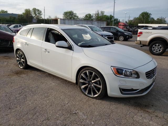 YV140MEMXF1256096 Volvo V60 Platinum