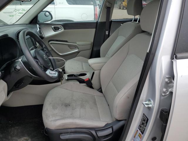 KNDJ23AU2L7072265 KIA SOUL LX