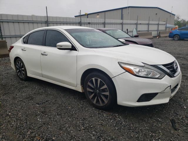 1N4AL3AP0JC157946 Nissan ALTIMA 2.5