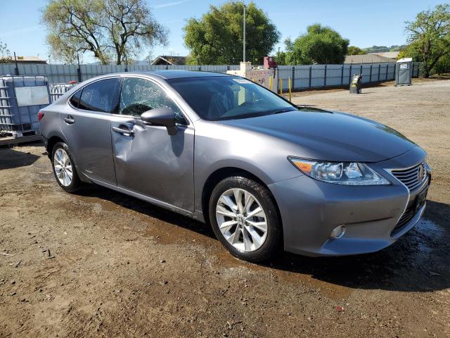 JTHBW1GGXE2050740 Lexus ES 300H