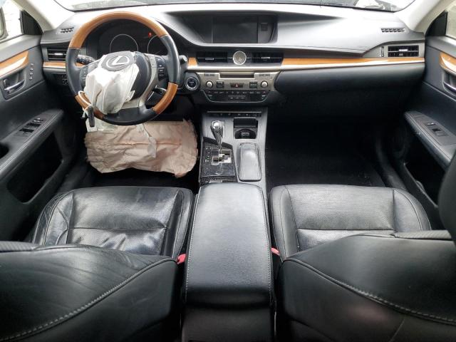 JTHBW1GG0E2056174 Lexus ES 300H