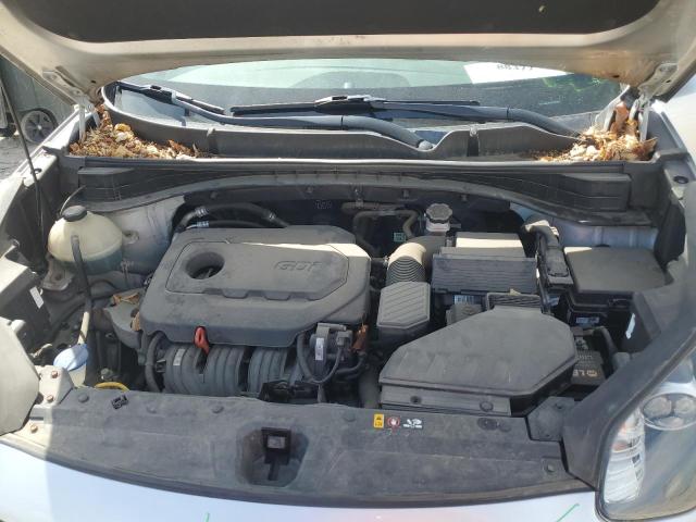 KNDPMCAC5J7396285 KIA Sportage Lx