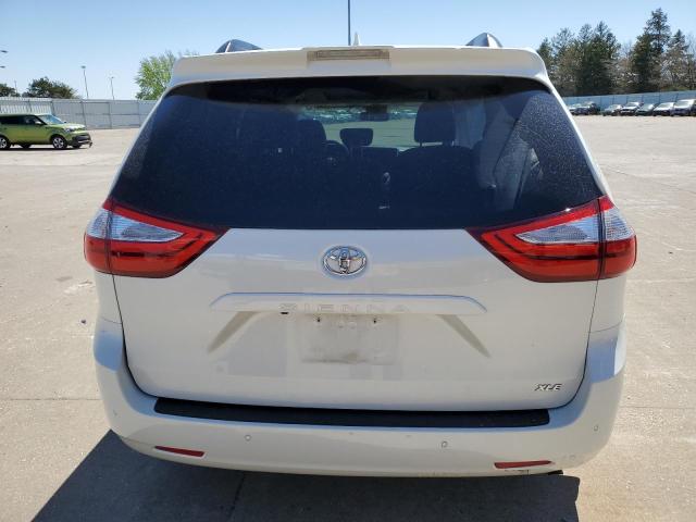 5TDYZ3DC1KS991966 Toyota SIENNA XLE