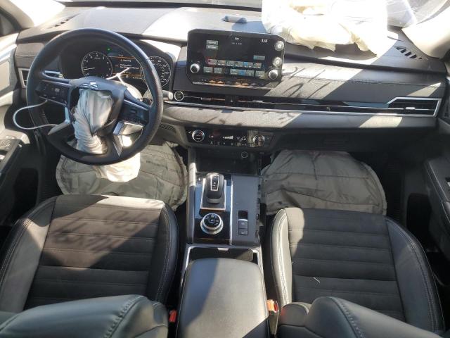 JA4J3UA81NZ031858 Mitsubishi Outlander Se