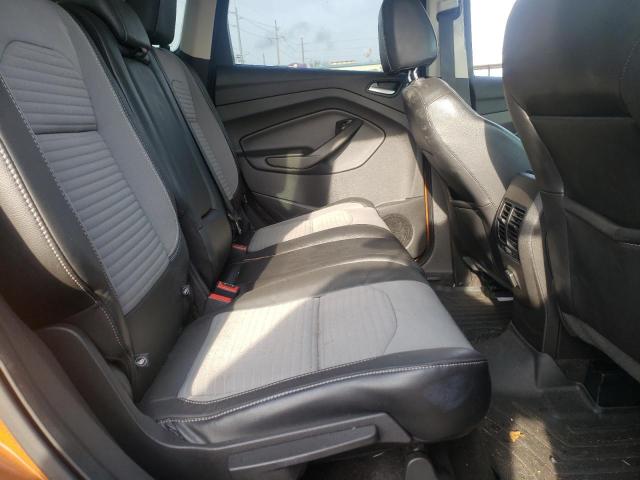 1FMCU0GD2HUE20949 Ford ESCAPE SE