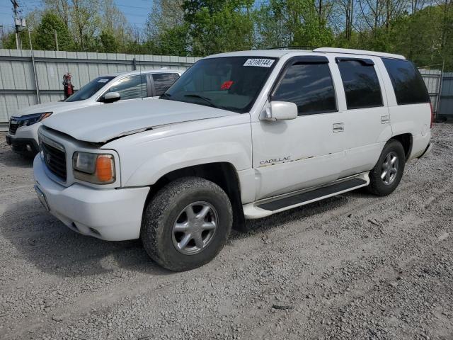 Auction sale of the 2000 Cadillac Escalade Luxury, vin: 1GYEK63R2YR221081, lot number: 52100144