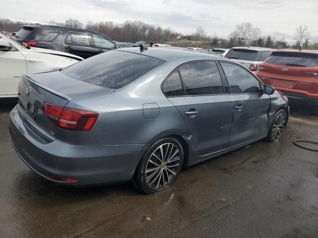 3VWD17AJ2GM330693 Volkswagen Jetta Sport