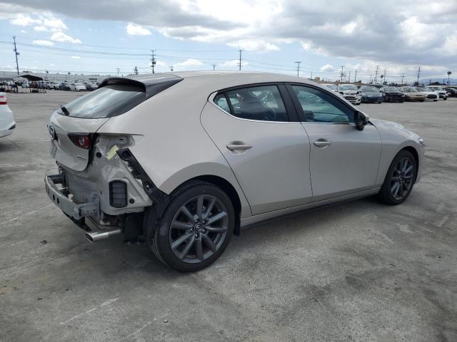 JM1BPAKM5P1615724 Mazda 3 SELECT