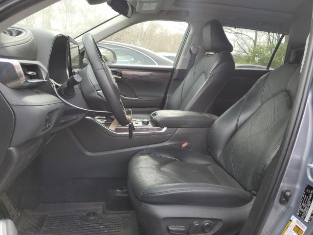 5TDFZRBH0NS222548 Toyota Highlander Platinum