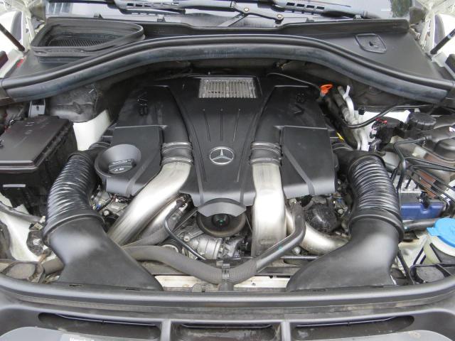 4JGDF7DE5HA883884 Mercedes-Benz Gls 550 4matic
