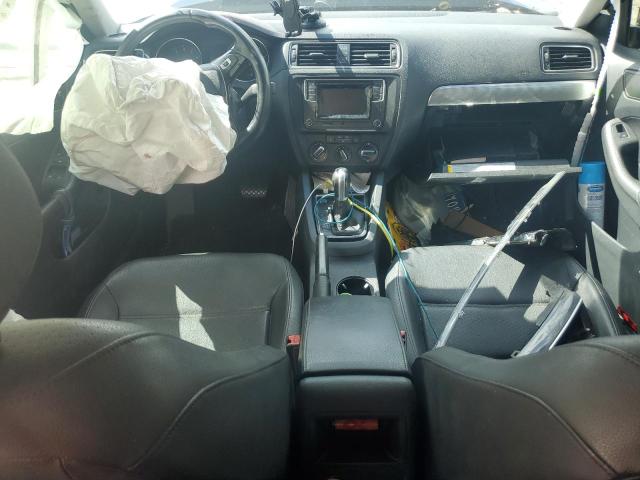 3VWDB7AJ1HM240207 Volkswagen JETTA SE