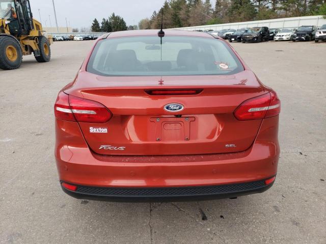1FADP3H27JL294569 Ford FOCUS SEL