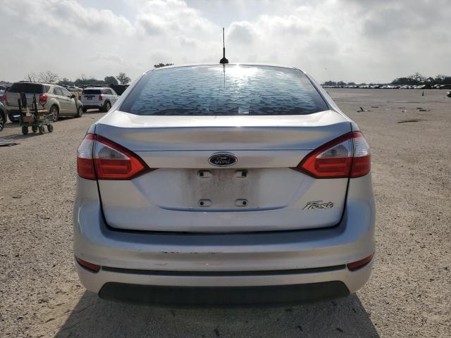 3FADP4BJ0FM158392 Ford FIESTA SE