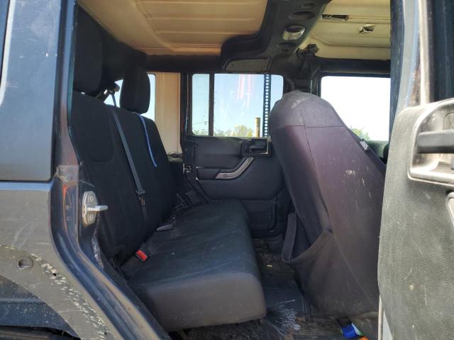 1C4BJWDGXJL907127 Jeep Wrangler Unlimited Sport
