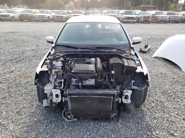 3VWDB7AJ5HM258435 Volkswagen JETTA SE