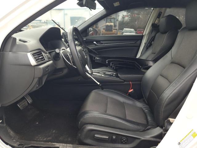 1HGCV1F30JA130590 Honda Accord Sport