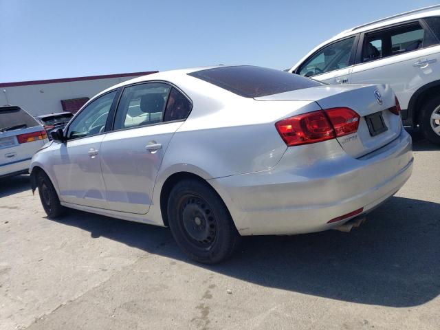 3VW2K7AJ5EM224594 Volkswagen JETTA BASE
