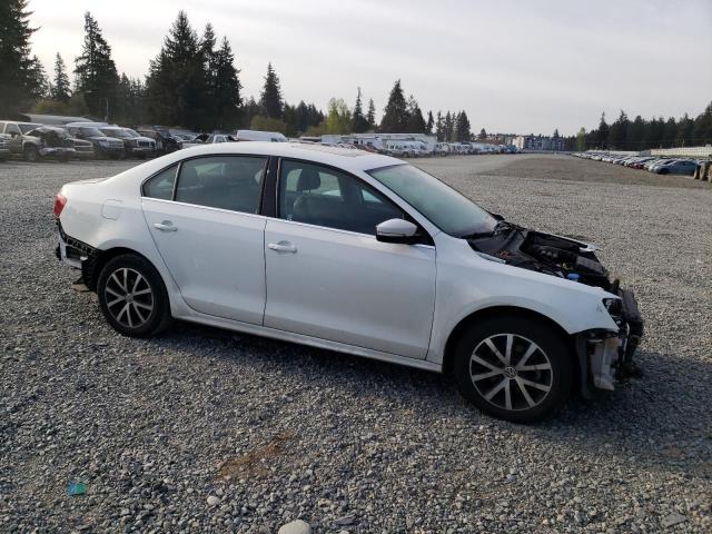 3VWDB7AJ5HM258435 Volkswagen JETTA SE