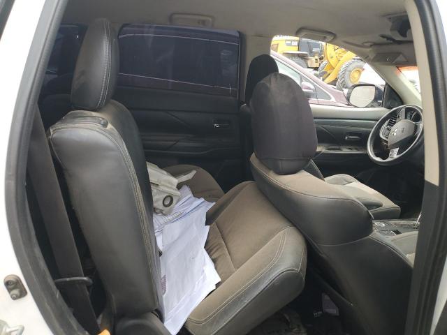 JA4AZ3A33KZ027979 Mitsubishi Outlander Se