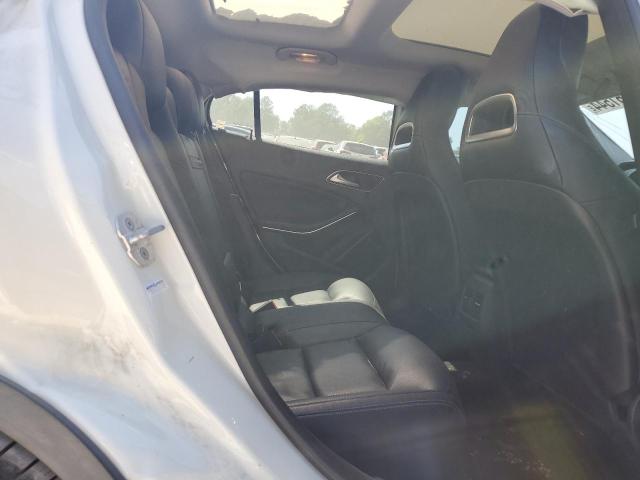 WDCTG4EB1FJ107713 Mercedes-Benz GLA 250