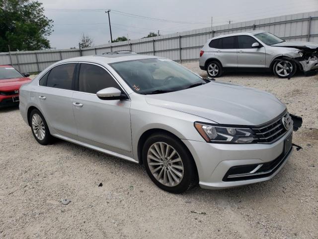 1VWBT7A38HC003141 Volkswagen PASSAT SE