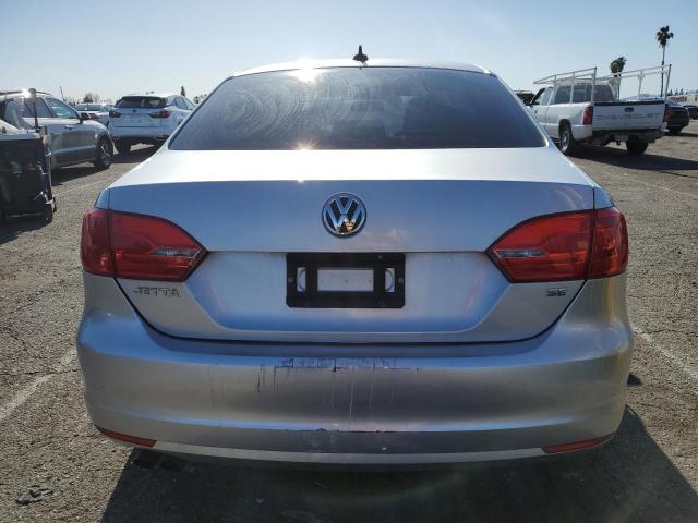 3VWD17AJ6EM276599 Volkswagen JETTA SE