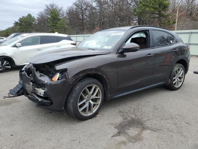 Продаж на аукціоні авто 2018 Alfa Romeo Stelvio Ti Sport, vin: ZASFAKNN8J7B88208, номер лоту: 51102714