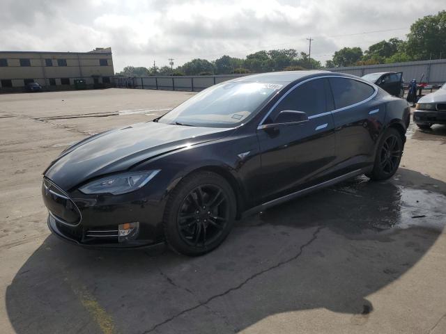 52892494 :رقم المزاد ، 5YJSA1S18FFP79854 vin ، 2015 Tesla Model S 60 مزاد بيع