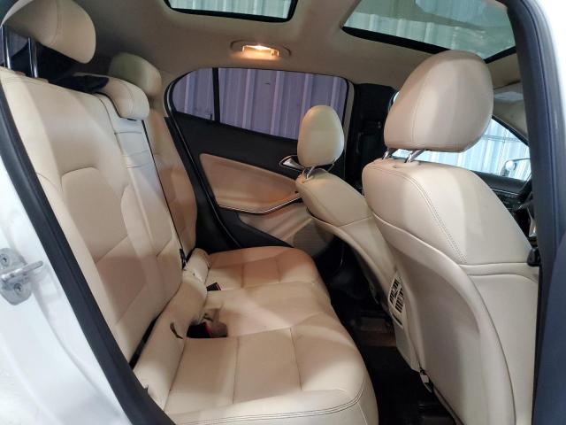 WDCTG4EB8FJ174163 Mercedes-Benz GLA 250