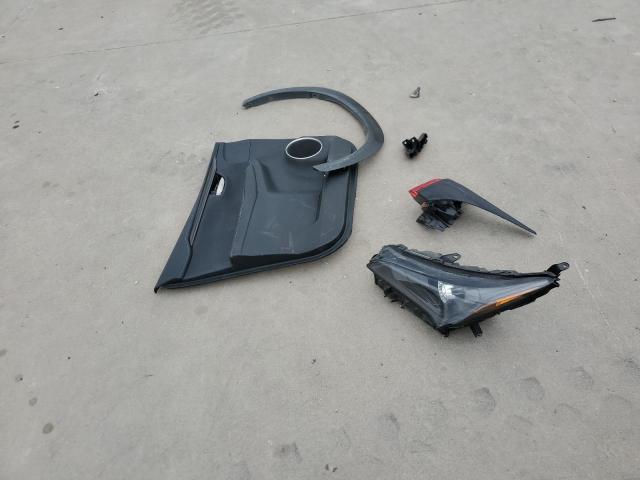 JTJYARBZ9K2137572 Lexus Nx 300 Base