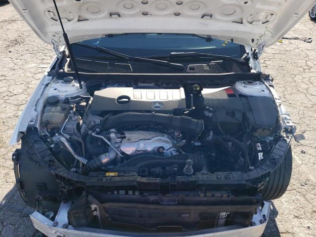 WDD3G4EB9KW032445 Mercedes-Benz A 220