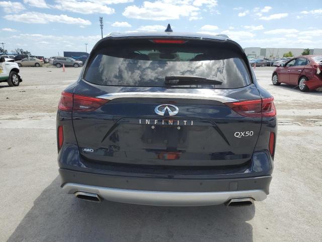3PCAJ5M33KF133083 Infiniti Qx50 Essential