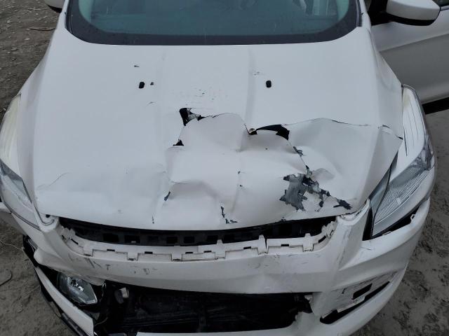 1FMCU0GX5EUB83847 Ford ESCAPE SE