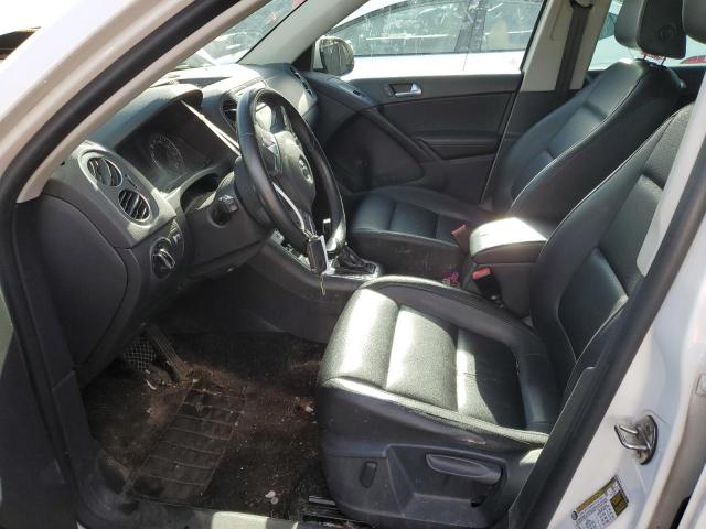 WVGAV3AX7EW532090 Volkswagen TIGUAN S