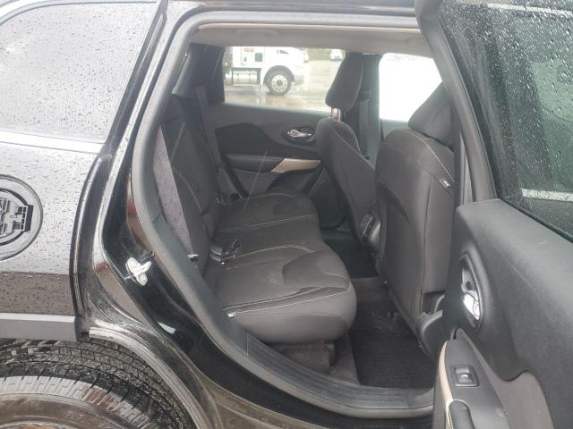 1C4PJMCS7HW658522 Jeep Cherokee Latitude