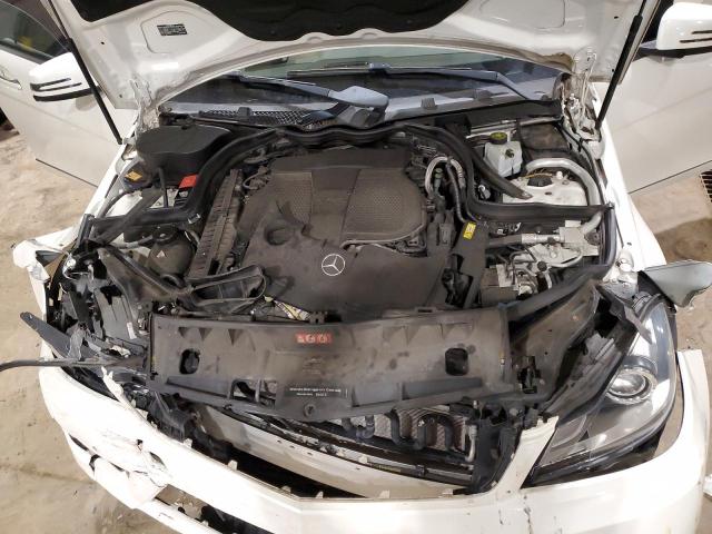 WDDGF8AB5ER315705 Mercedes-Benz C 300 4matic