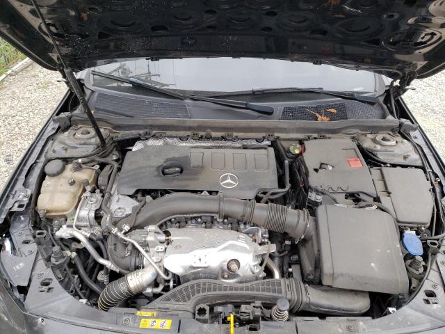 WDD3G4EB2KW021643 Mercedes-Benz A 220