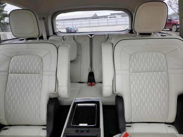 5LM5J9XC2NGL03490 Lincoln Aviator Black Label