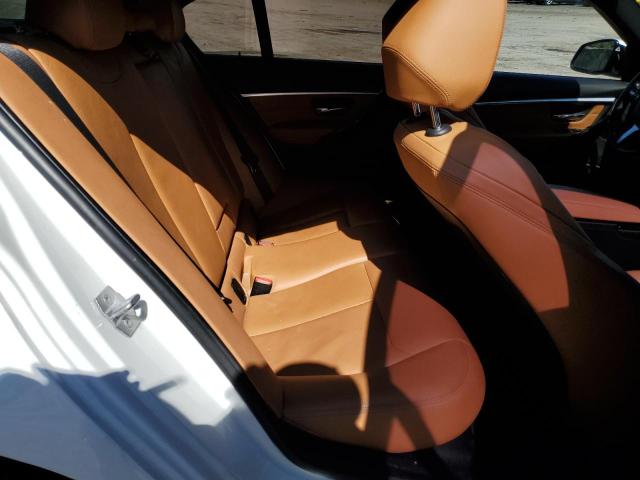 WBA8D9C50JEM32088 BMW 330 XI
