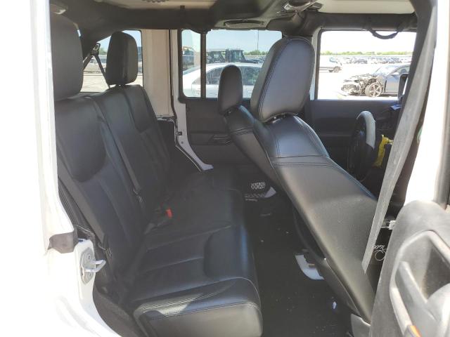 1C4BJWEG9EL325539 Jeep Wrangler Unlimited Sahara