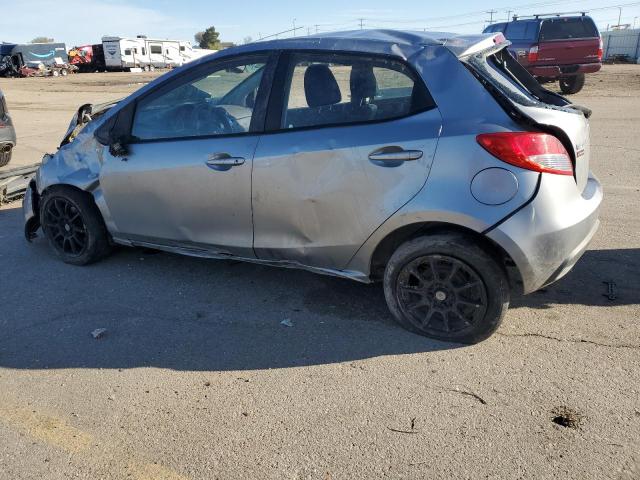 JM1DE1KZ5E0176392 Mazda 2 Sport