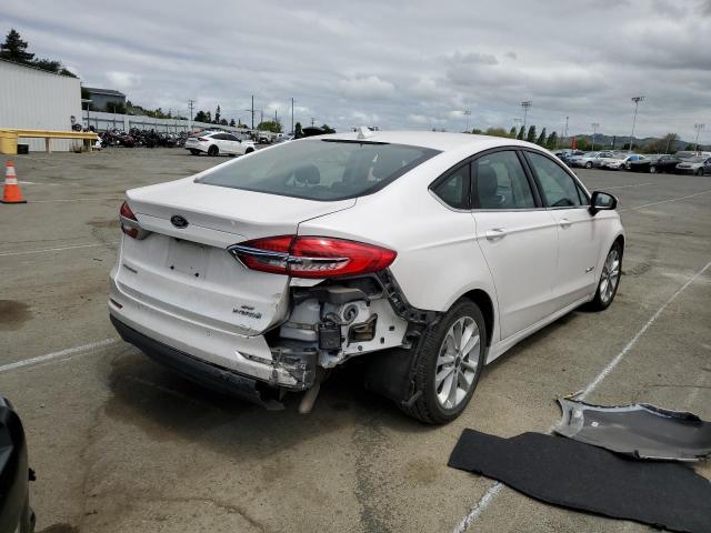 3FA6P0LUXKR179368 Ford FUSION SE