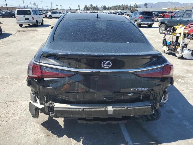 58ADA1C16NU018810 Lexus Es 300h Base
