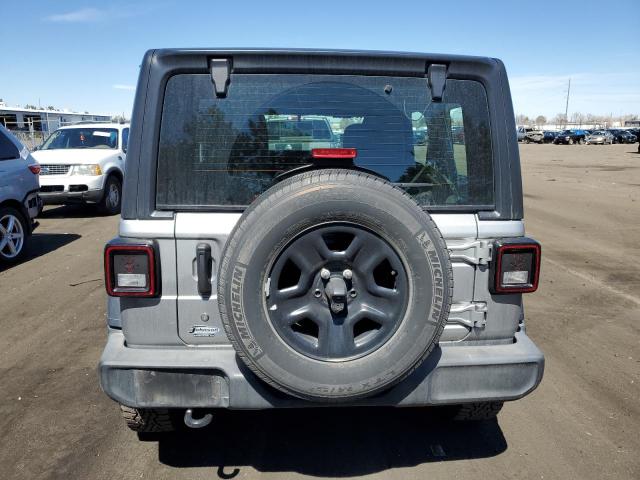 1C4HJXDN4JW299375 Jeep Wrangler Unlimited Sport