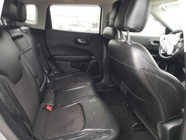 3C4NJDBB2JT313967 Jeep Compass Latitude
