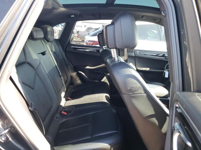 WP1AB2A58HLB15376 Porsche MACAN S