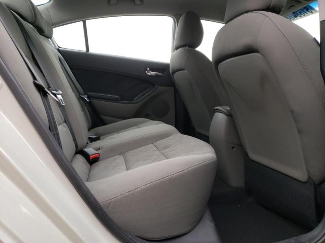 KNAFK4A6XE5114254 KIA FORTE LX