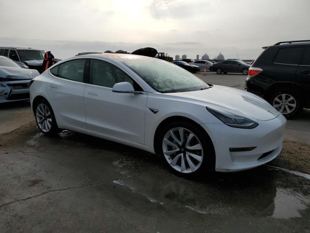 5YJ3E1EA3KF302621 Tesla MODEL 3
